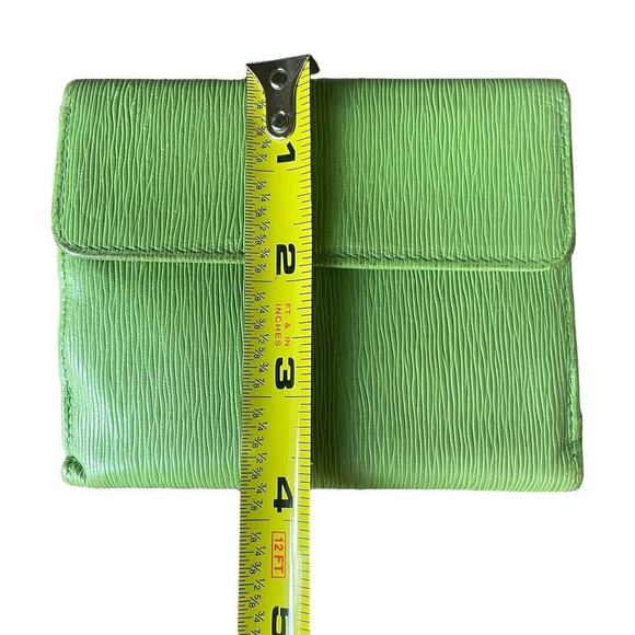 PICCHIONI Lime Green Leather Wallet w Gold-tone Clasp Closure - Picture 6 of 16